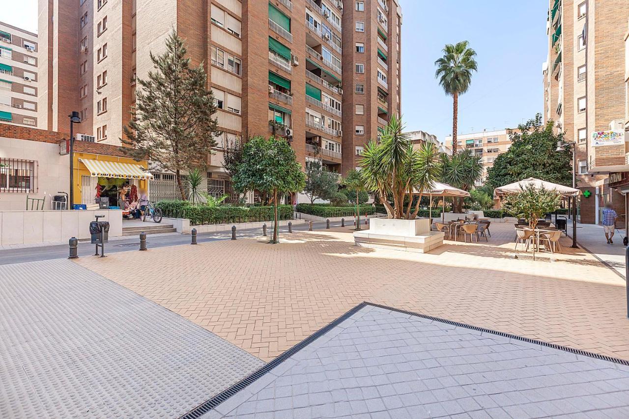 Amplio Y Centrico, Recien Reformado, Calefaccion Central, Jardines, Supermercados, Cafeterias Y Todos Los Servicios En El Corazon De La Ciudad 格拉纳达 外观 照片