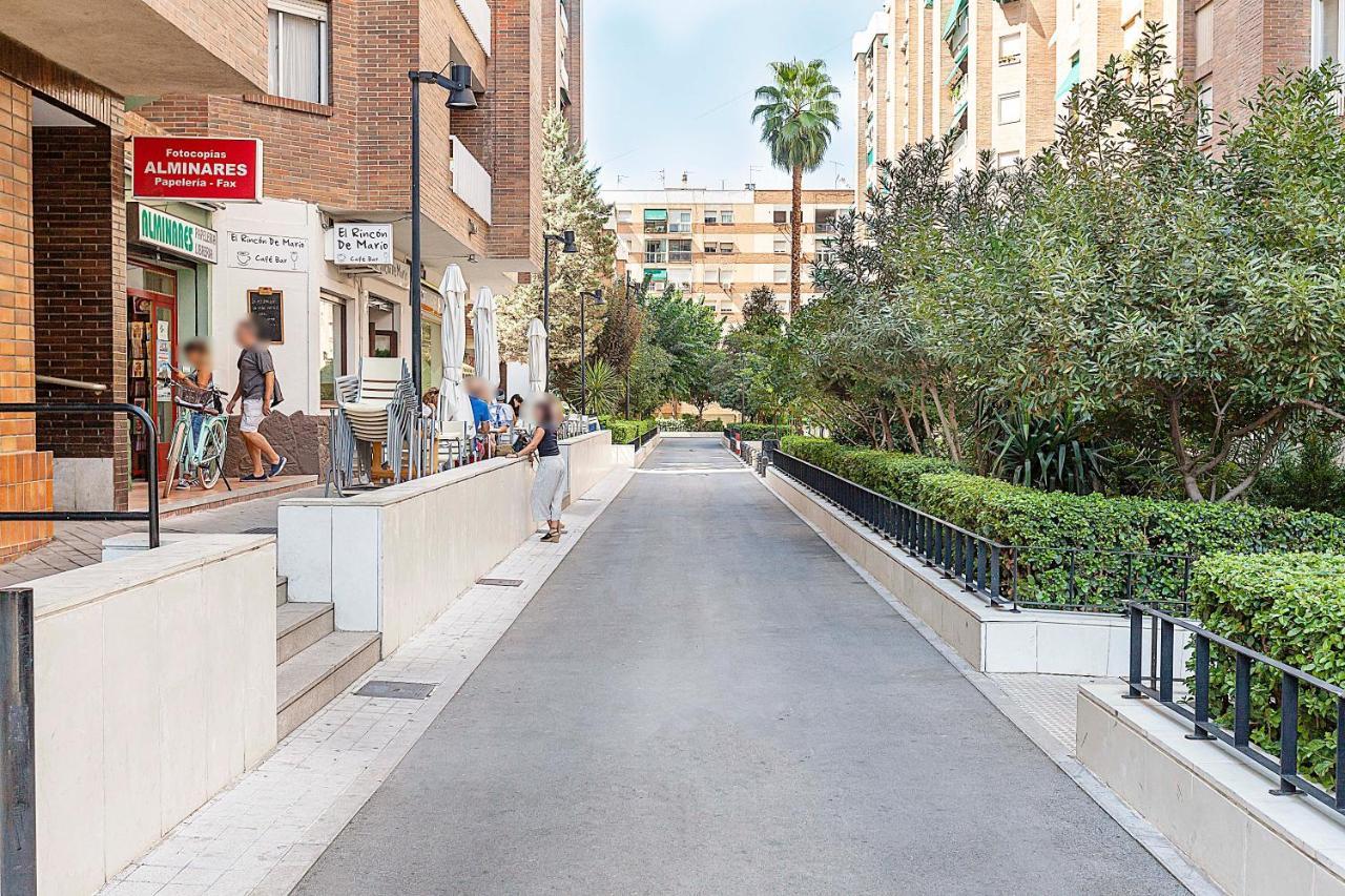 Amplio Y Centrico, Recien Reformado, Calefaccion Central, Jardines, Supermercados, Cafeterias Y Todos Los Servicios En El Corazon De La Ciudad 格拉纳达 外观 照片